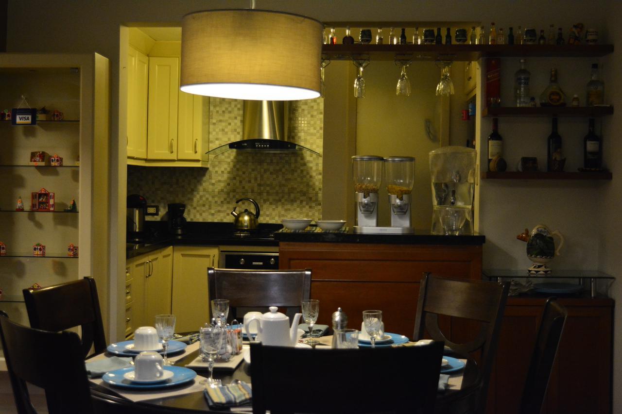Kangaroo Wasi Airport Bed & Breakfast Lima Eksteriør bilde