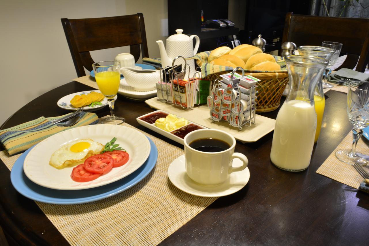 Kangaroo Wasi Airport Bed & Breakfast Lima Eksteriør bilde